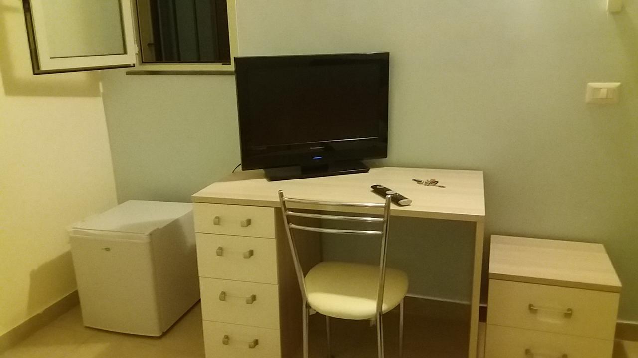Dante Rooms Catania Ngoại thất bức ảnh