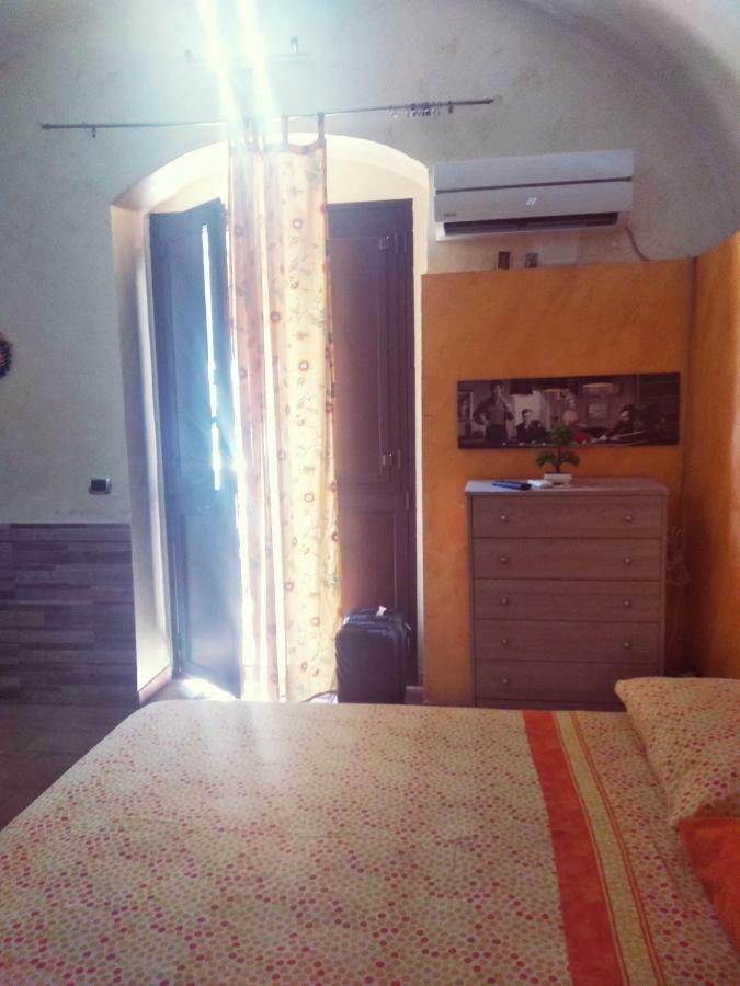 Dante Rooms Catania Ngoại thất bức ảnh